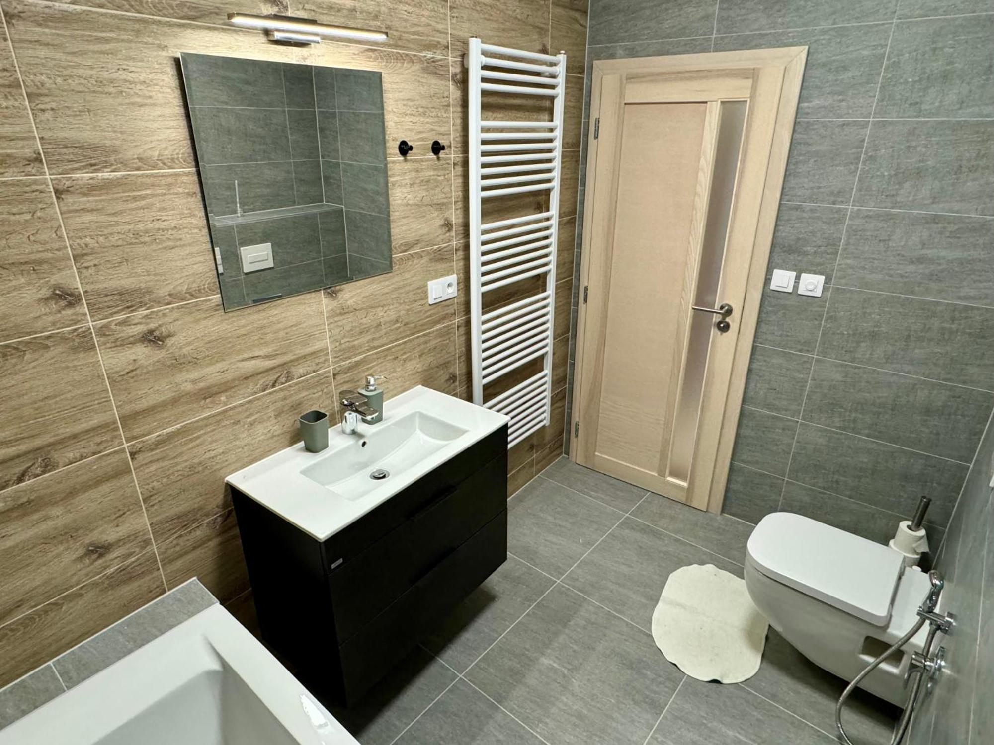 Rivercity Apartments Karlovy Vary Ngoại thất bức ảnh